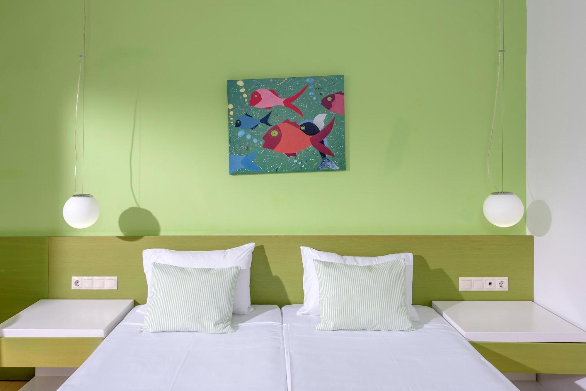 Zeus Hotels Palm Beach Сталида Экстерьер фото